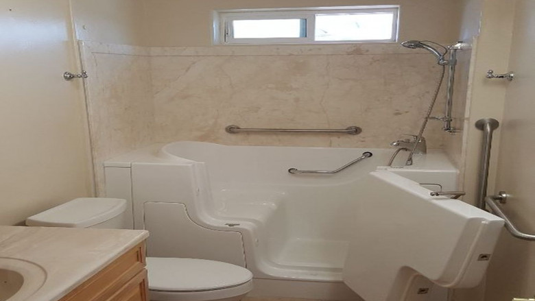 Top 10 Chula Vista Bathroom Remodels in CA - Luxury Bath Solutions