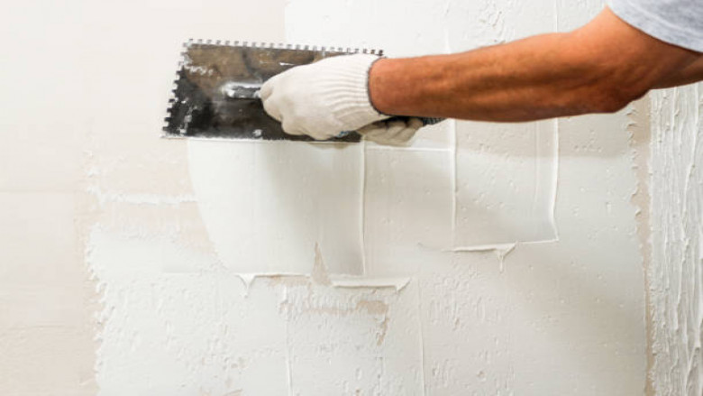 Top Tools and Materials for Professional Drywall Repairs