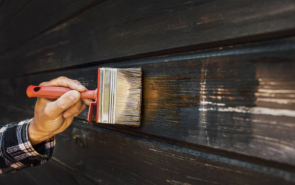 How to Paint Siding in Cold Weather: Siding Painting Services