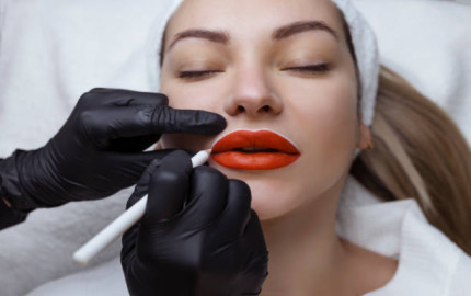 Achieve Stunning Lips: Top Fillers in Abu Dhabi