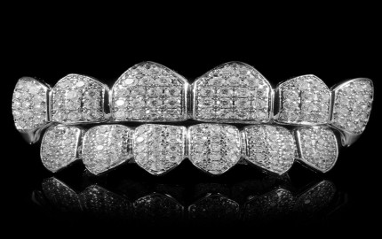 Smile Like Royalty: Diamond Teeth Reign Supreme in Dubai