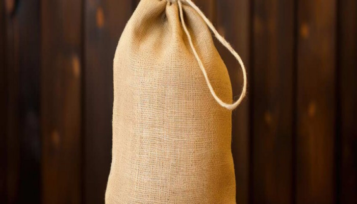 Gunny Sacks: Practical Applications and Sustainable Alternatives