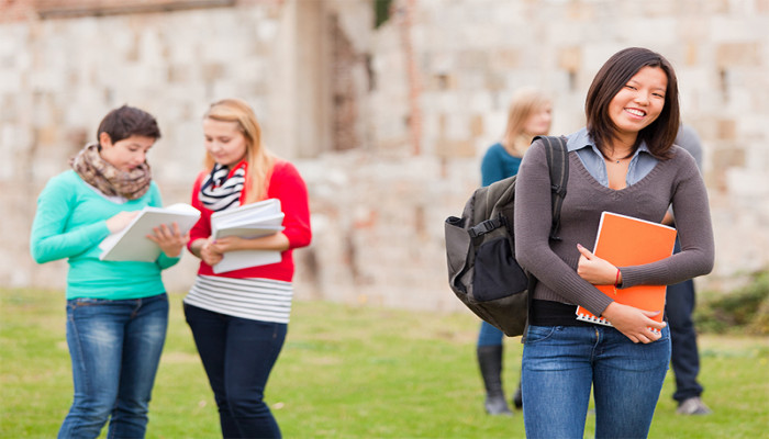 How Can Indian Students Benefit from Studying Abroad?