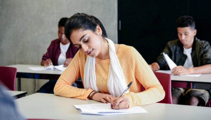 Performing Well On the Government Exams Through Self-Study