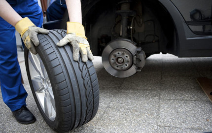 Sun Or Snow: Are All-Weather Tire Services Right For You?