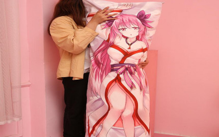 The Ultimate Guide to Customizing Your Body Pillow with Stickers