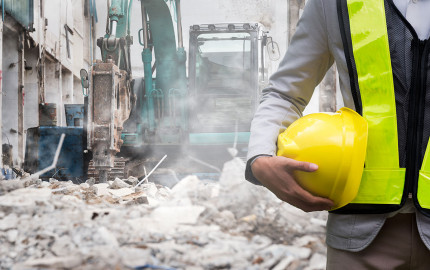 Manual Or Mechanical Demolition: Which Fits Your Project Best?