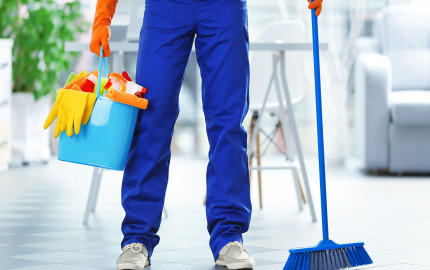What Handyman Skills Are Most Valuable for Commercial Cleaners?