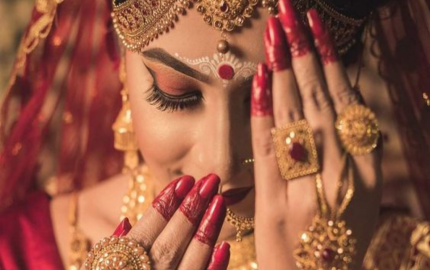 Bridal Beauty Unveiled: Let's Transform Salon's Trending Makeup Magic
