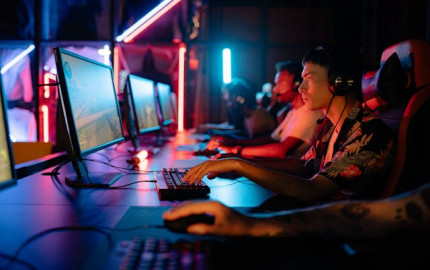 The Increasing Popularity of Esports in Colleges