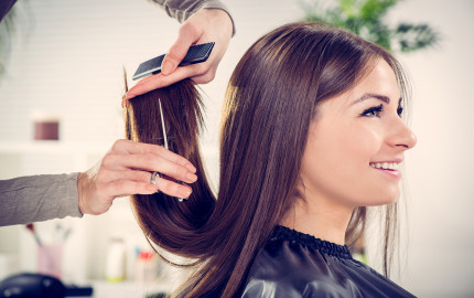 What Should Hairstylist Do If You're Unhappy With Your Haircut?