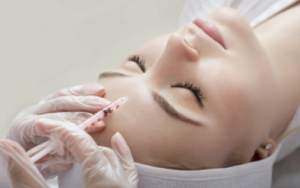 Dubai's Guide to Botulinum Toxin Injections: Smooth Your Skin in Paradise