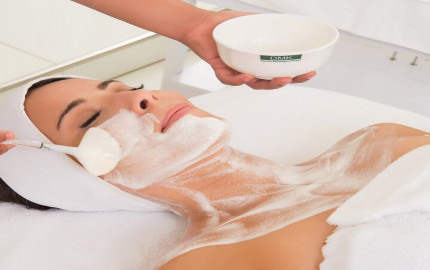  Revolutionize Your Skincare: Redermalization Treatment in Riyadh