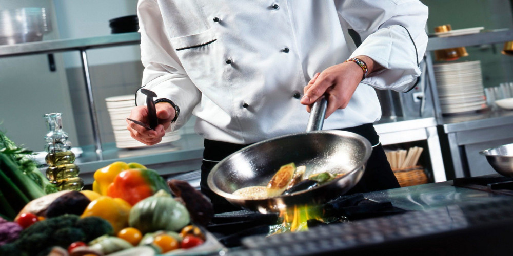 What's The Difference Between A Personal Chef And A Private Chef?