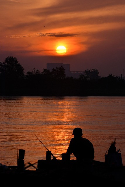 How to Use an AI Poem Generator for Personal and Creative Projects