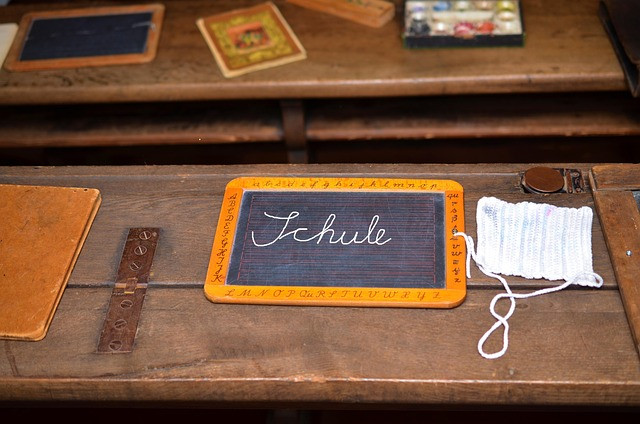 A Practical History of Artificial Intelligence: Eras, Milestones, and Modern Impact