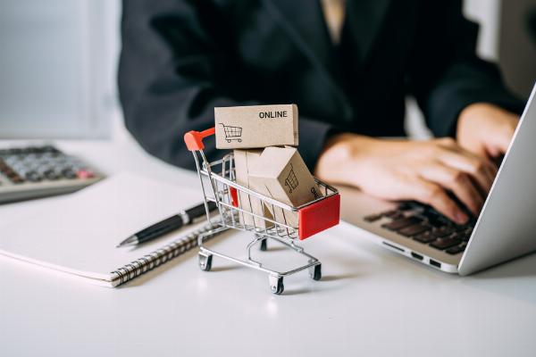Choosing Right Ad Network for Your E-commerce Site