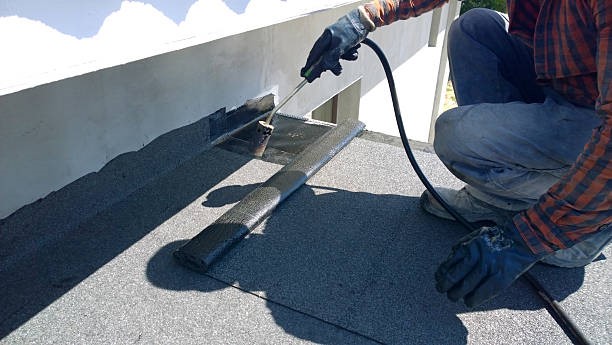 8 Benefits of Using Elastomeric Roof Coating Service in Arizona