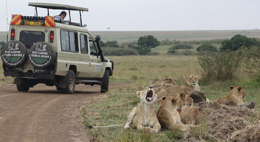 How many days is enough for a Kenya safari?