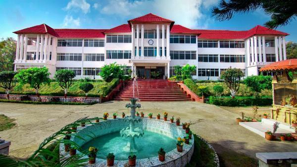Elevate Learning: Unique Boarding School Experience in Dehradun