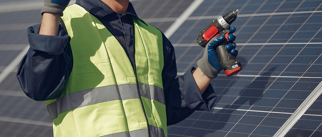 How Can Solar Panel Installation Benefit Your Wallet And The Environment?