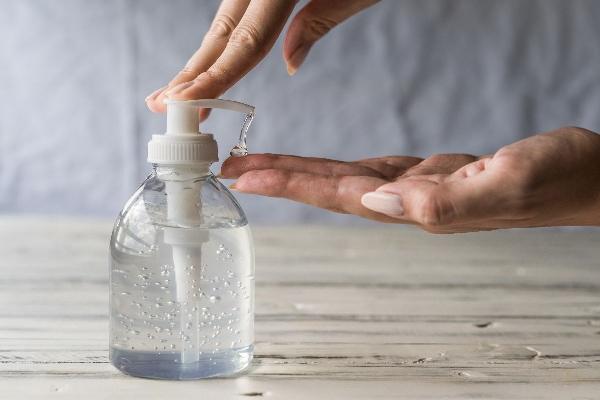 North America Hand Sanitizer Market Outlooks, Share, Size, Demand, & Report 2024-2032