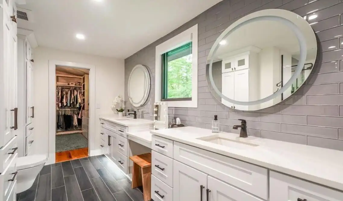 Upgrade with Style: Contemporary Bathroom Remodeling Trends