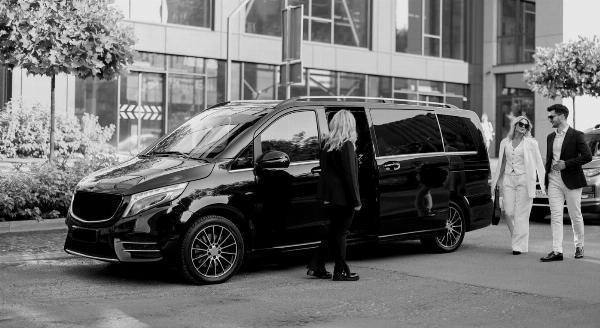 Enjoy NYC with Ease: Top Van Rentals for Your Next Adventure