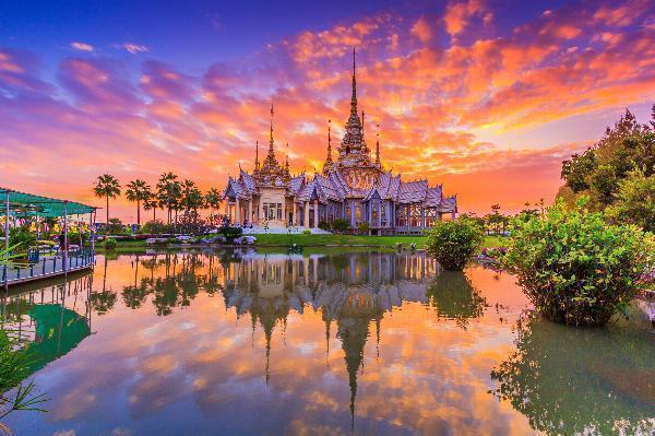 Exploring Bangkok in March: 10 Must-Visit Destinations
