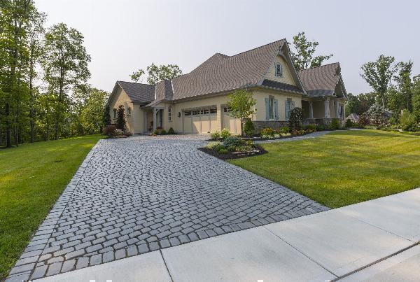 Choosing the Right Material for Your Driveway