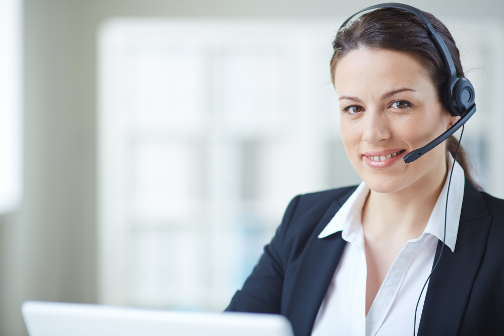 IVR Call Centers: Improving Customer Experience and Efficiency