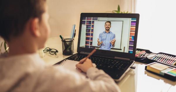 Mastering Maths and Science: Online Learning with Edu Guru India