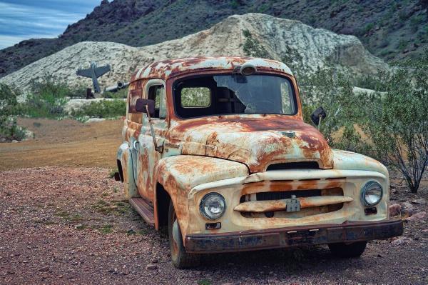 Rustic Revival: Breathing New Life into Forgotten Vehicles