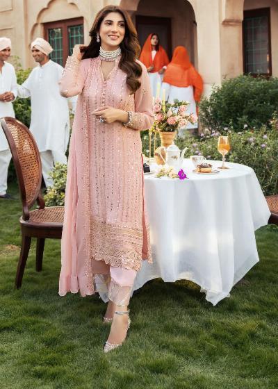 Unveiling "Afsanay": Shireen Lakdawala's First Foray into Unstitched Elegance