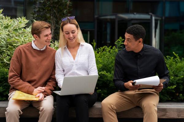 Navigating the Transition from College to Career: A Detailed Guide to Success