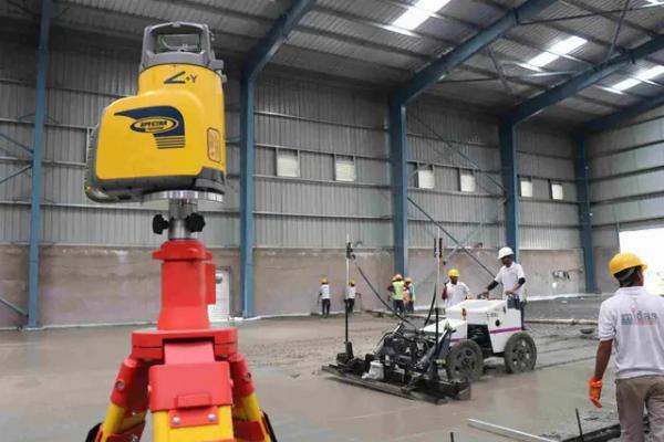 Choosing the Top Industrial Concrete Flooring Contractors