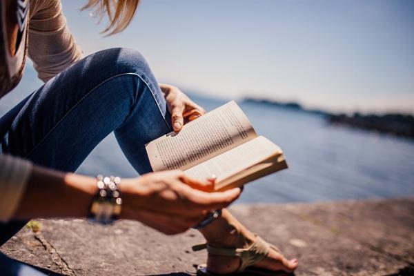 10 Must-Read Romance Novels That Will Melt Your Heart