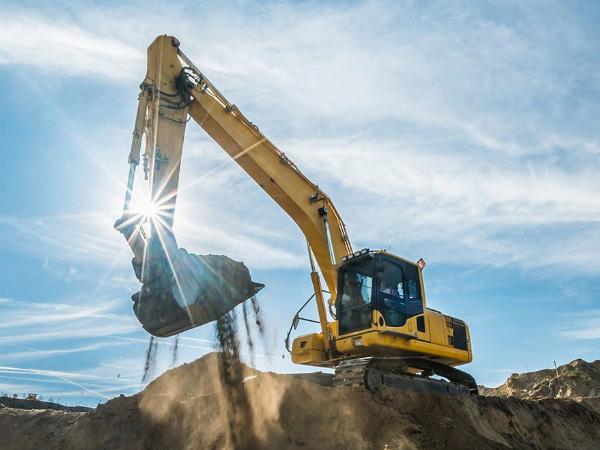 How Do Colorado Excavation Companies Ensure Safety on Job Sites?