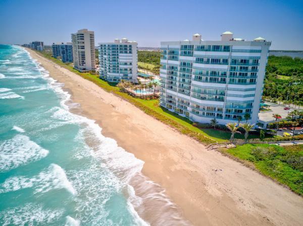 Hutchinson Island FL Condominium for Sale: Your Dream Home Awaits