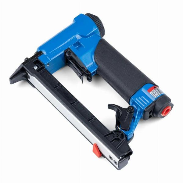 Staple Gun Market Overview, Size, Industry Share, Growth, and Forecast 2024-2032