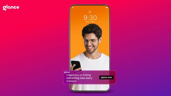 Take a look at the super cool Glance Features on your lock screen!