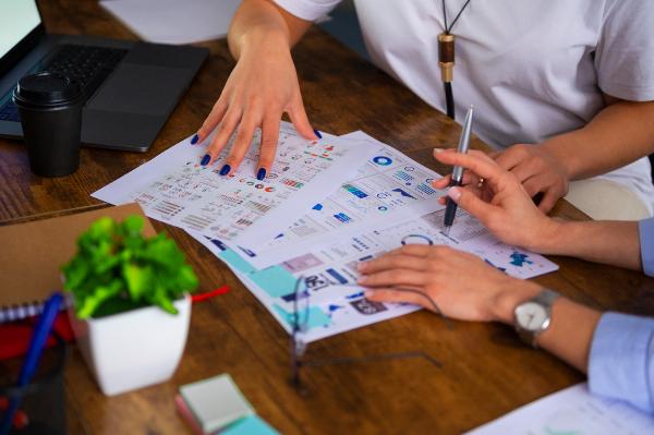 Content Syndication Strategies That Supercharge Your B2B Reach