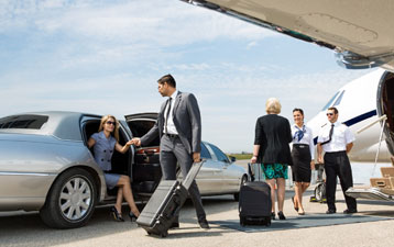 Perth City Escapes: Maxi Taxi Solutions for Tourists