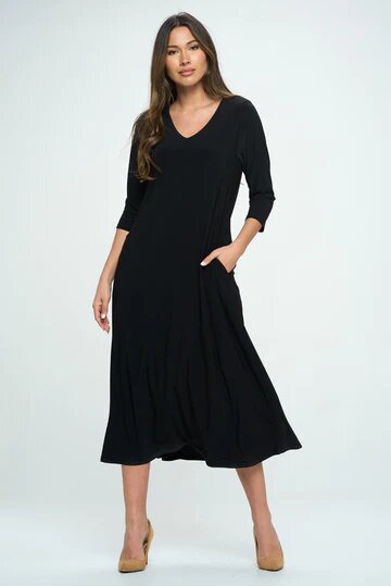 Effortless Style with Women's Everyday Outfits and Wrinkle-Free Sleeveless Women's Shirts