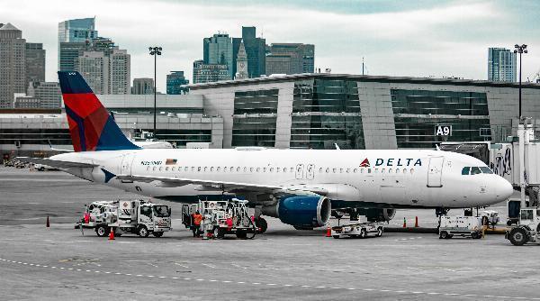 How Much Does It Cost to Change a Delta Flight?