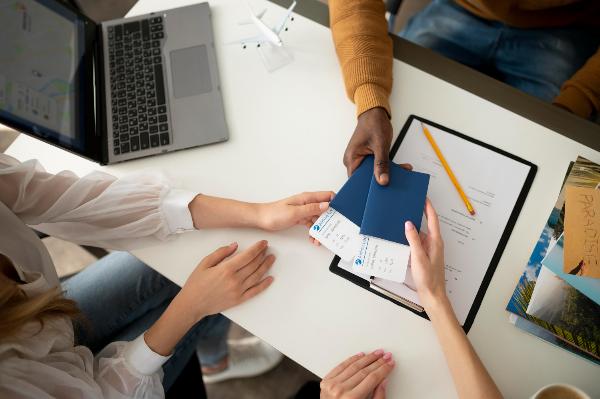 Discover The Advantages And Benefits Of Hiring An Immigration Consultant