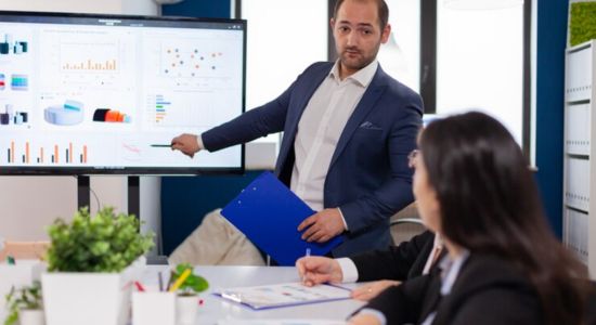 15 Sales Presentation Techniques That Will Help You Close More Deals Today