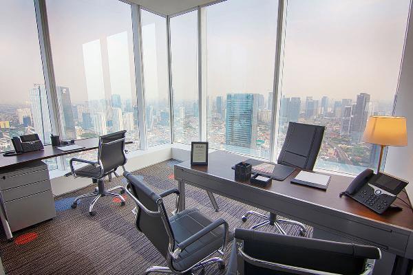 Which is better investment between retails and virtual office space in Noida?
