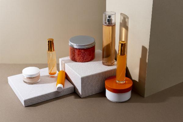 Top 10 Must-Have Premium Beauty Products for a Glamorous Transformation On Global Shopping Apps