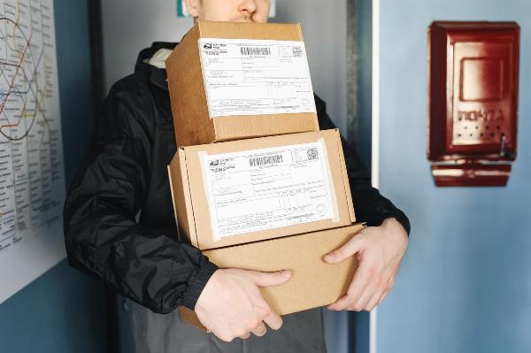The Ultimate Guide to Posting a Large Parcel